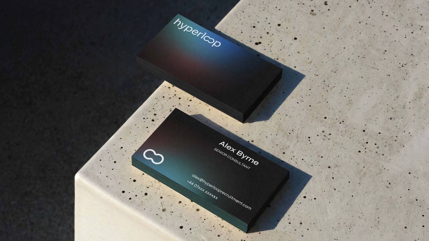 Business cards, with the gradient on the face.